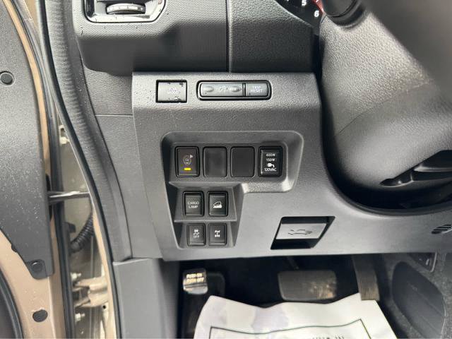 Used 2023 Nissan Frontier PRO-4X w/ Pro-4X Premium Package AWD/4WD image 15