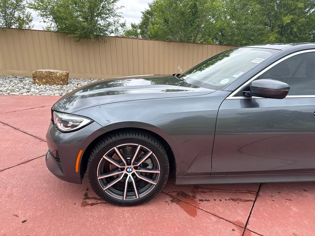 Used 2019 BMW 330i xDrive Sedan w/ Premium Package AWD/4WD image 33