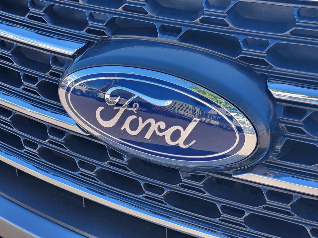 Certified 2023 Ford Explorer XLT w/ Equipment Group 202A AWD/4WD image 32