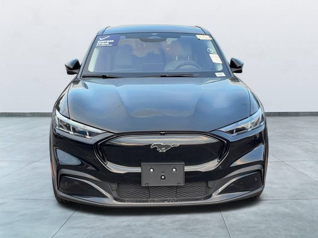 Certified 2025 Ford Mustang Mach-E Premium AWD/4WD image 4