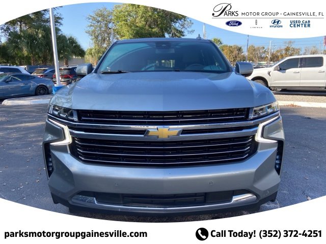 Used 2024 Chevrolet Suburban LT image 8