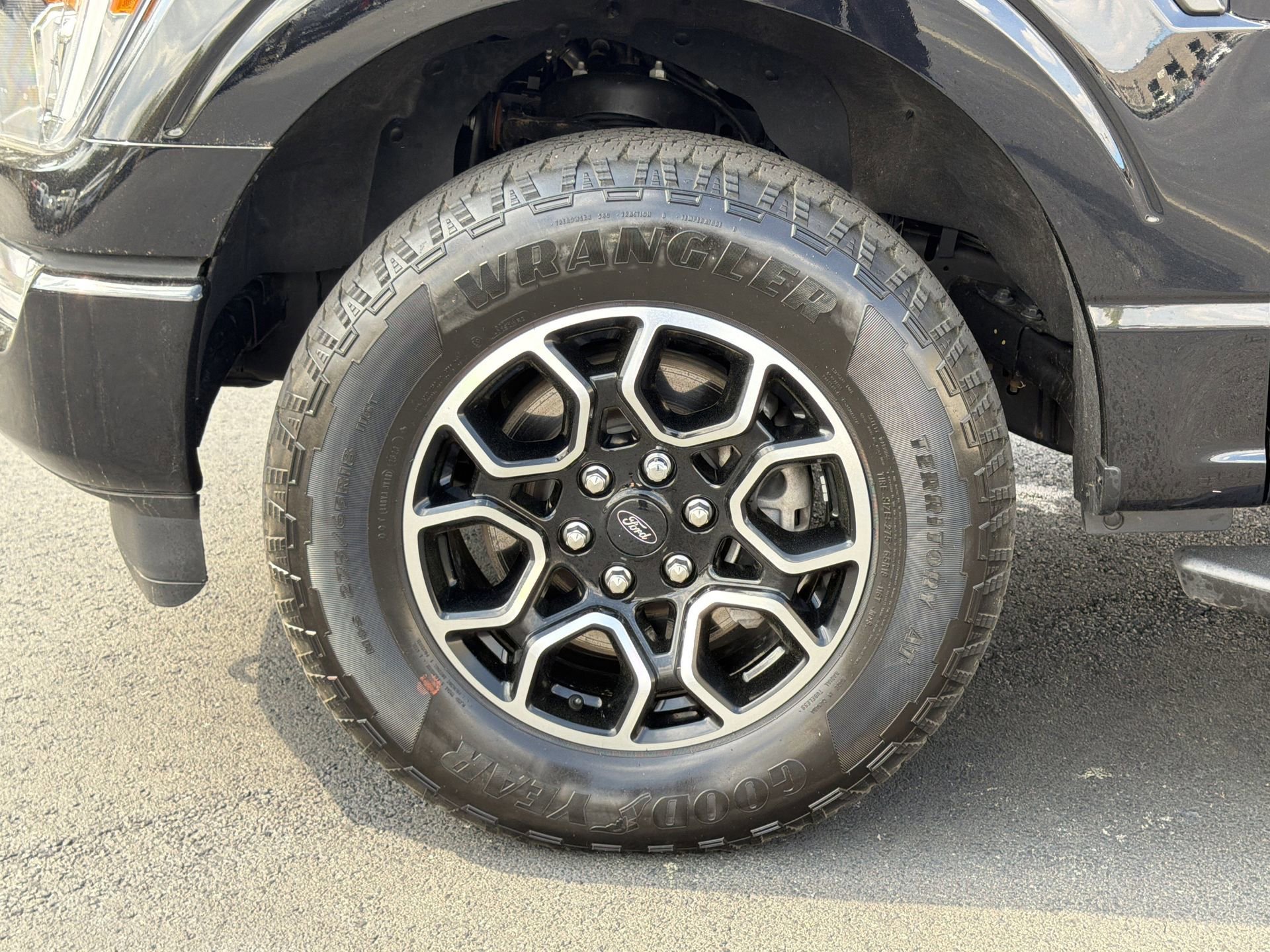 Certified 2023 Ford F150 XLT w/ Equipment Group 302A High image 42