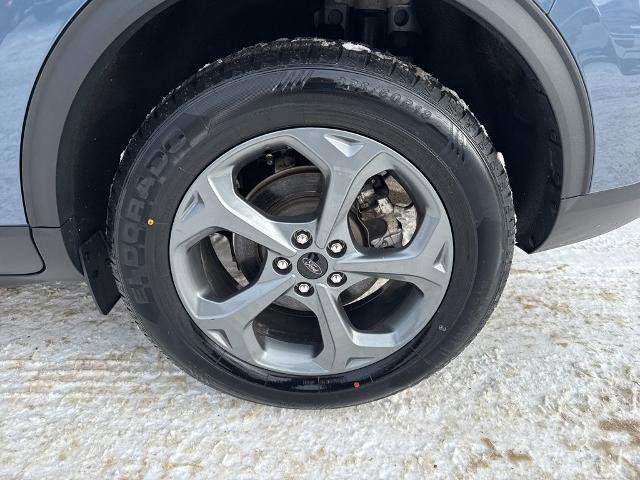 Certified 2025 Ford Escape ST-Line Select image 6