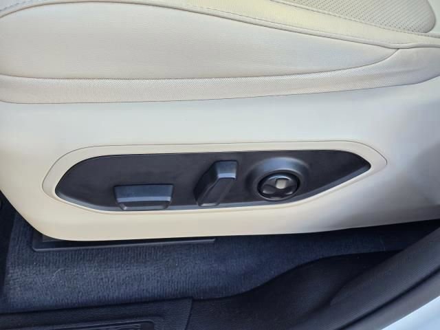 Used 2023 Jeep Grand Cherokee L Limited w/ Luxury Tech Group II image 25