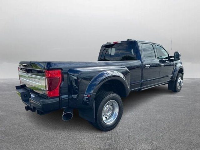 Certified 2022 Ford F450 Platinum w/ FX4 Off-Road Package AWD/4WD image 8