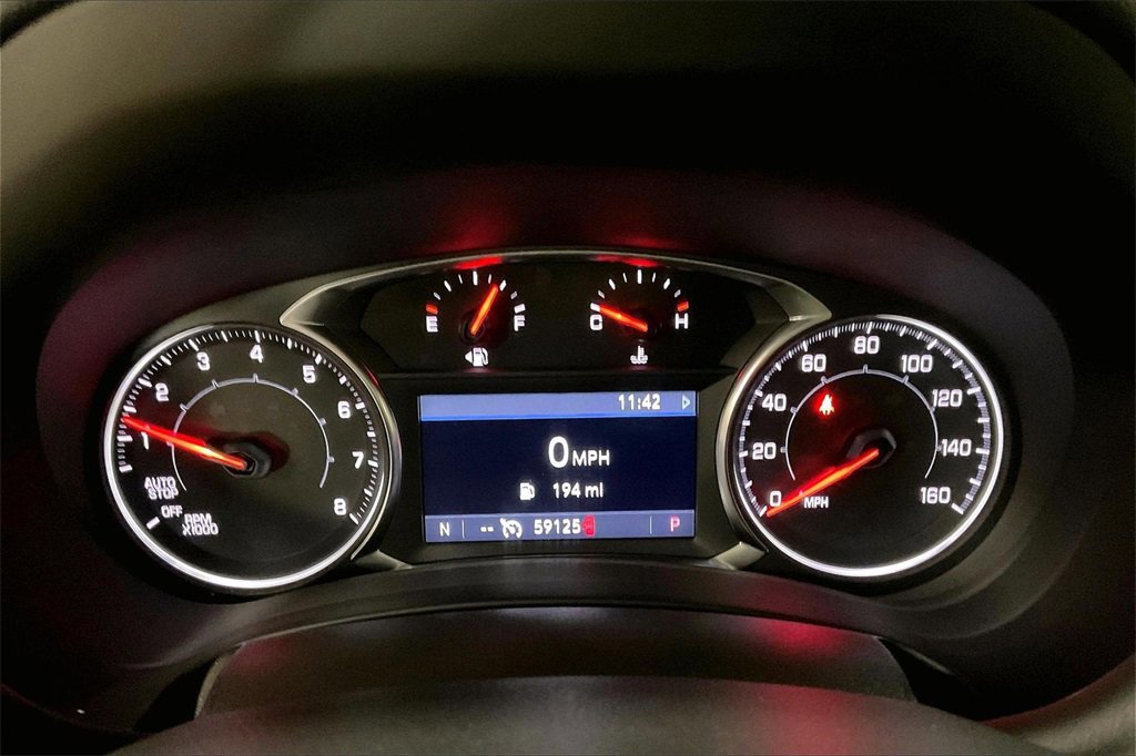 Used 2024 GMC Terrain SLT image 19