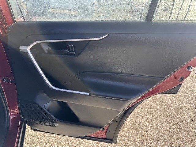 Used 2024 Toyota RAV4 LE image 29