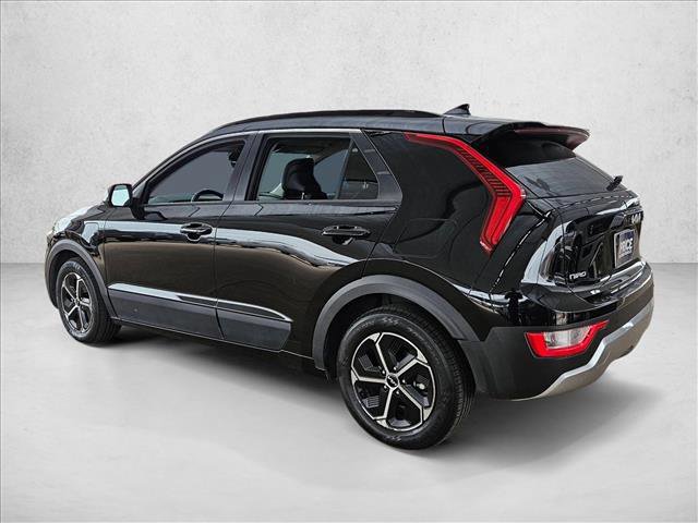 Used 2023 Kia Niro EX w/ EX Cold Weather Package image 5