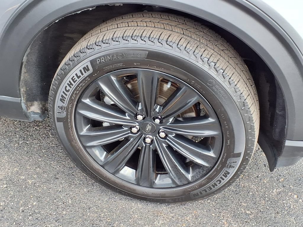 Certified 2023 Ford Explorer Limited w/ Limited Technology Package AWD/4WD image 31