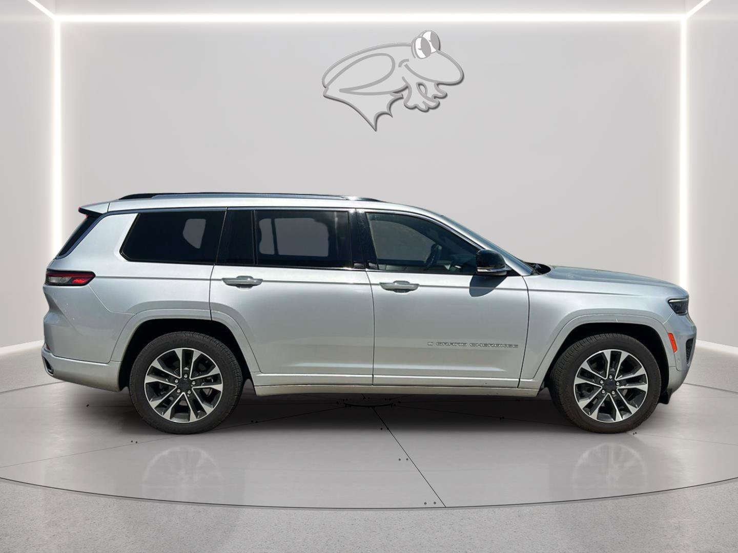 Used 2021 Jeep Grand Cherokee L Overland AWD/4WD image 6