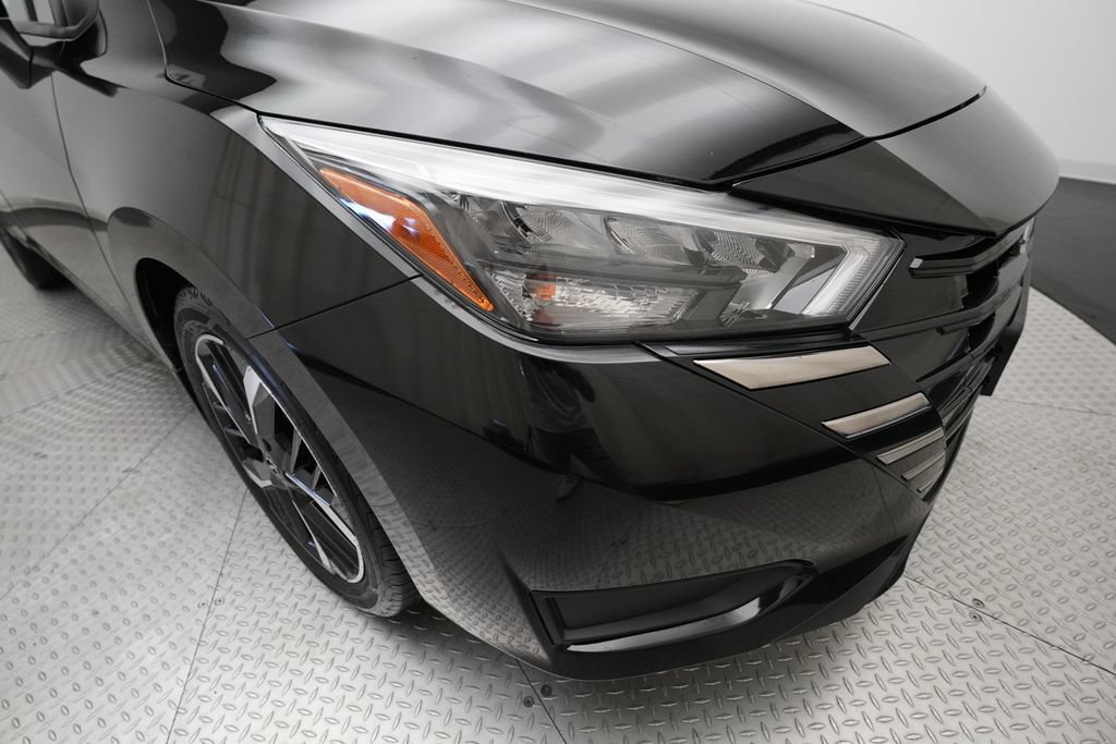 Used 2023 Nissan Versa SR w/ Trunk Package FWD image 22