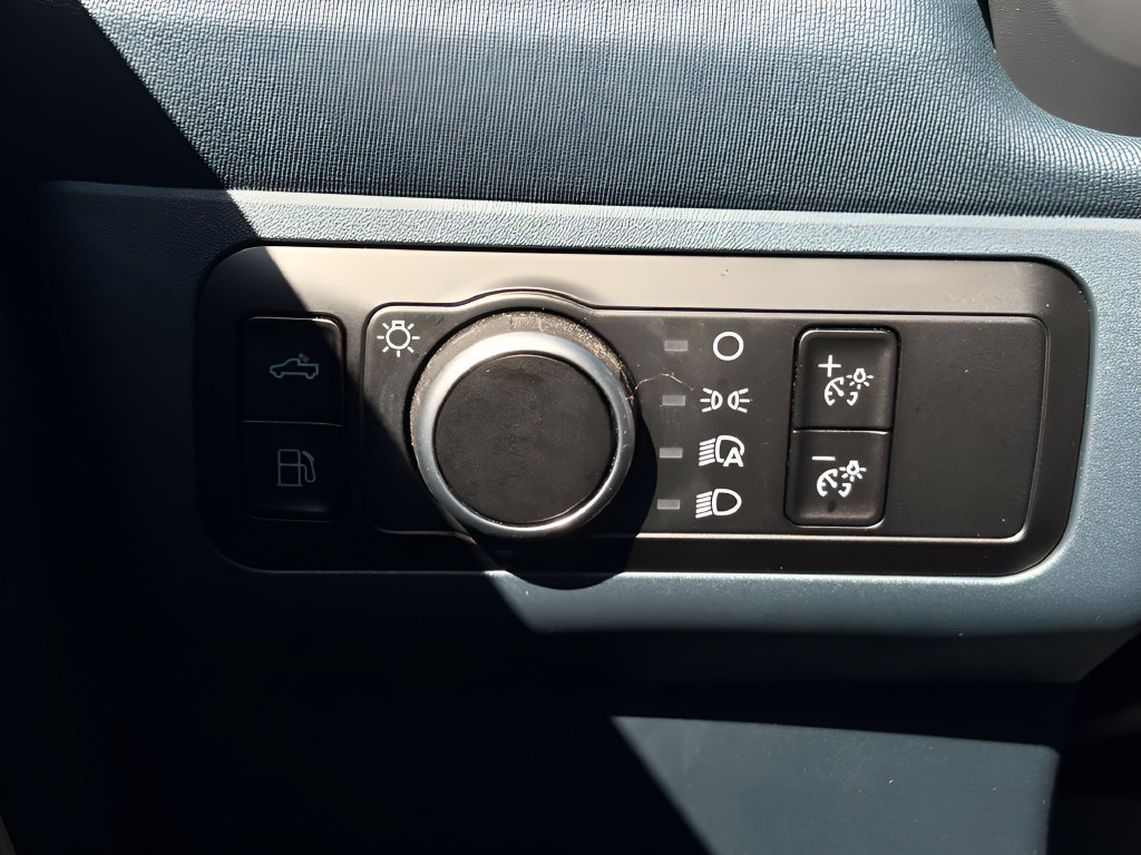 Certified 2025 Ford Maverick XLT FWD image 22
