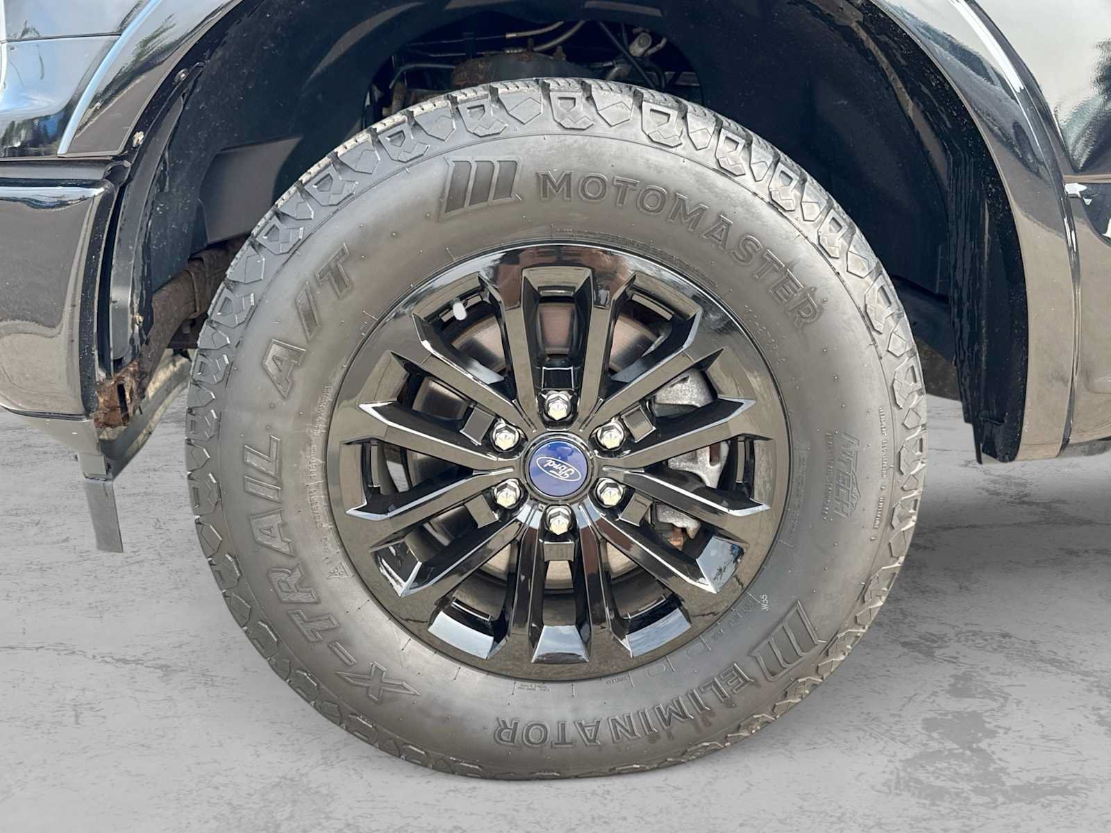 Certified 2018 Ford F150 XLT w/ Equipment Group 302A Luxury AWD/4WD image 13