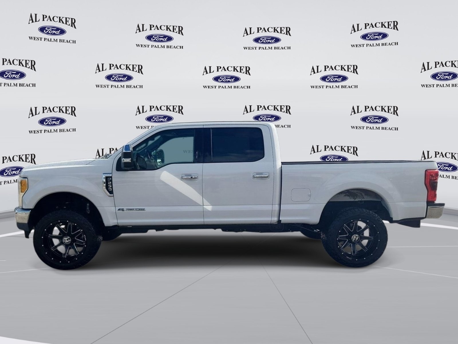 Certified 2017 Ford F250 Lariat w/ Lariat Ultimate Package AWD/4WD image 2