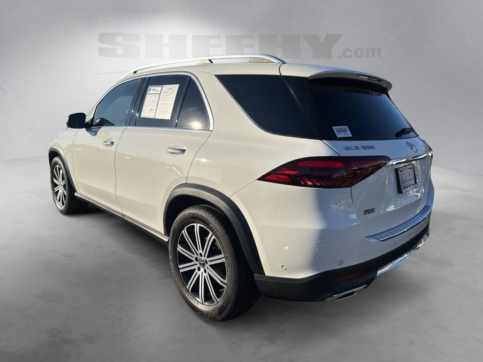 Used 2024 Mercedes-Benz GLE 350 4MATIC image 13