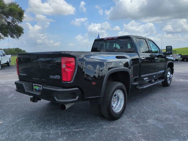 Used 2025 Chevrolet Silverado 3500 High Country w/ High Country Premium Package AWD/4WD image 5