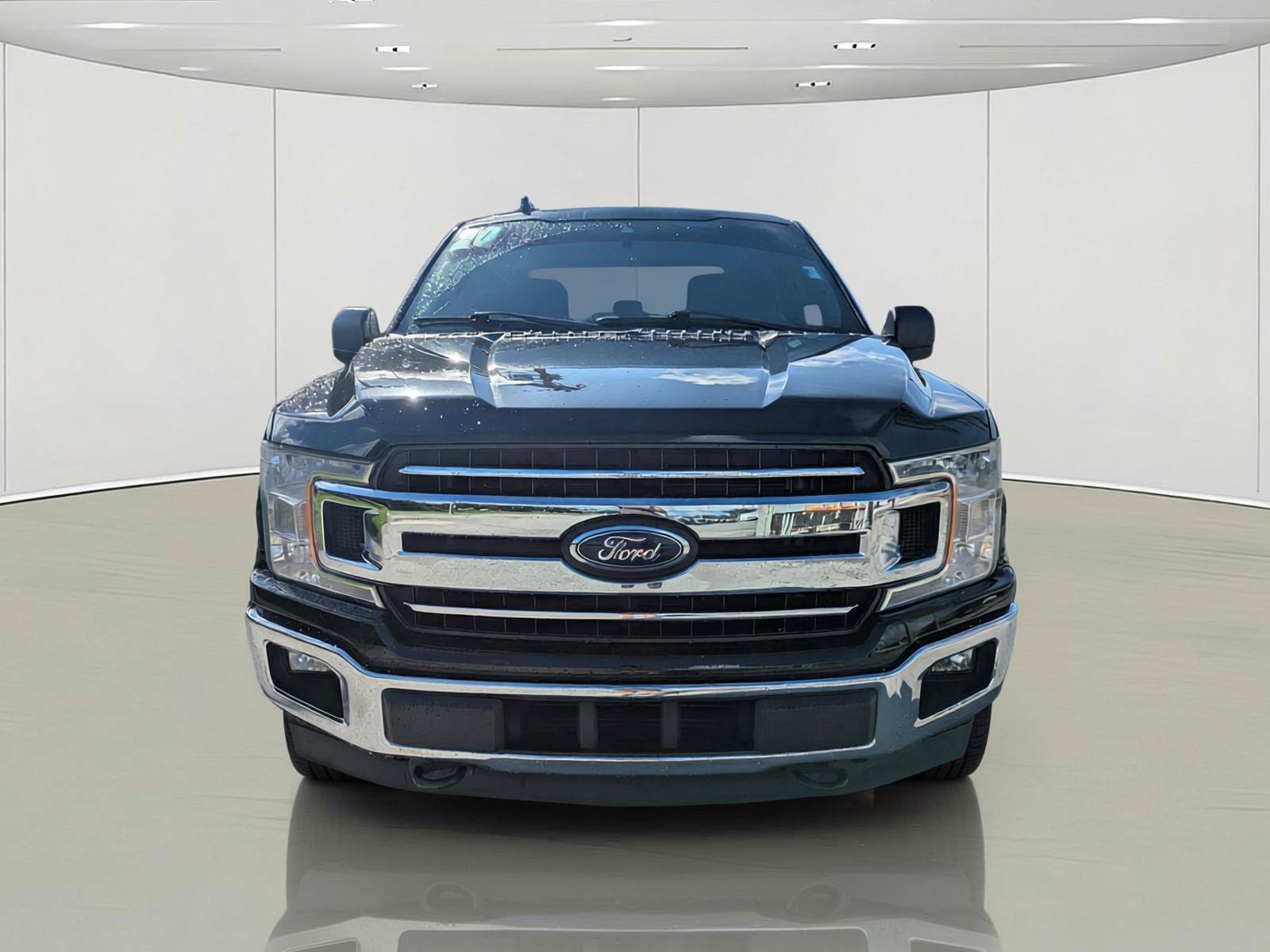 Certified 2020 Ford F150 XLT AWD/4WD image 3