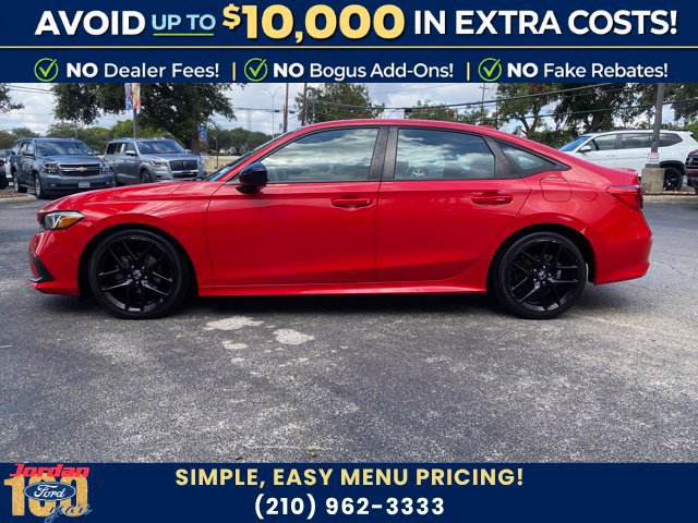 Used 2023 Honda Civic Sport image 2