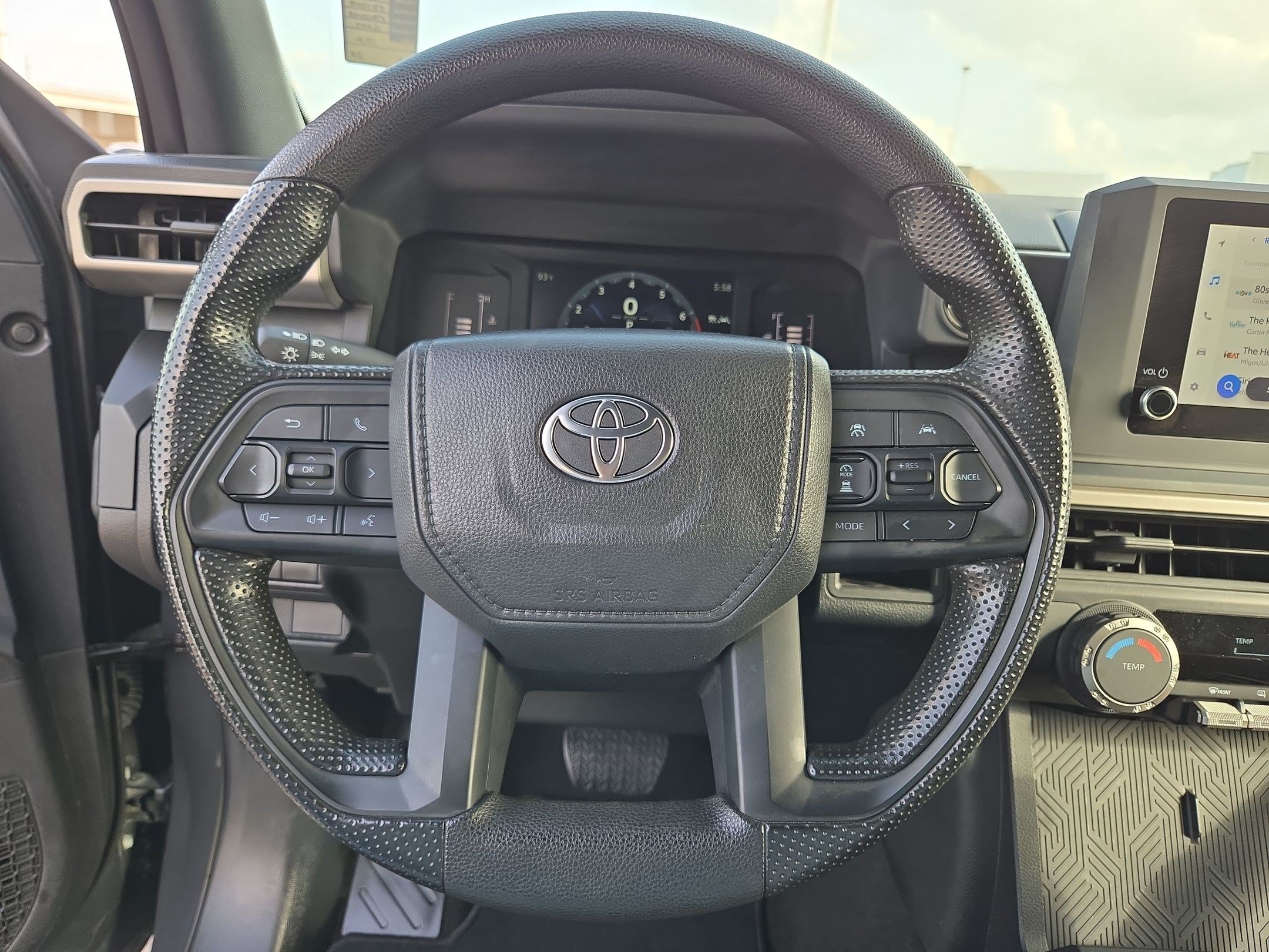 Used 2025 Toyota Tacoma SR AWD/4WD image 18
