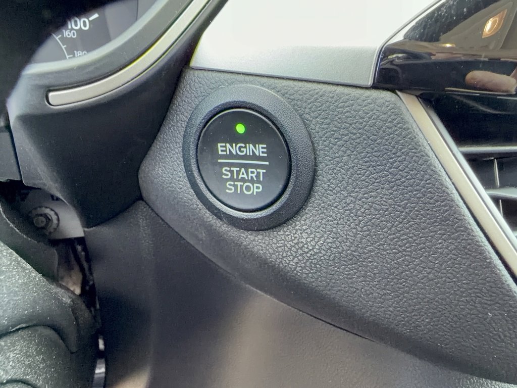 Certified 2022 Ford Escape SEL image 22