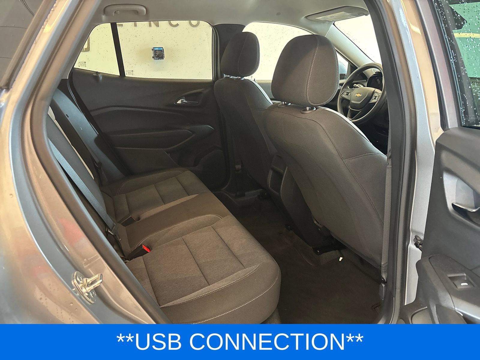 Used 2024 Chevrolet Trax LS w/ LS Convenience Package FWD image 10
