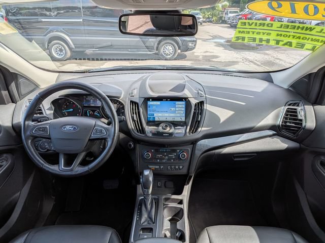 Certified 2019 Ford Escape Titanium AWD/4WD image 17
