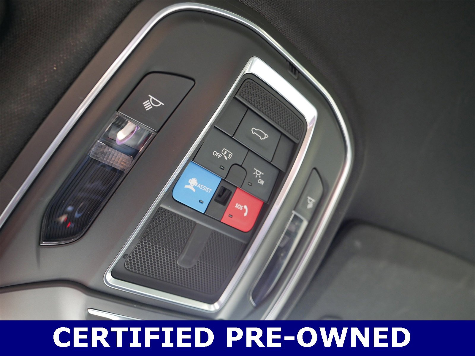 Used 2024 Jeep Grand Cherokee Limited w/ Black Appearance Package image 28