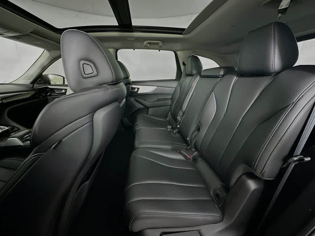 Used 2023 Acura MDX FWD w/ Technology Package image 13