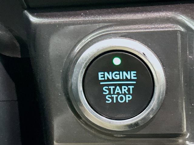 Certified 2022 Ford F150 XLT w/ Equipment Group 302A High image 21