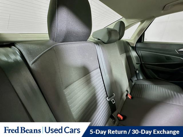 Used 2022 Volkswagen Jetta S image 27