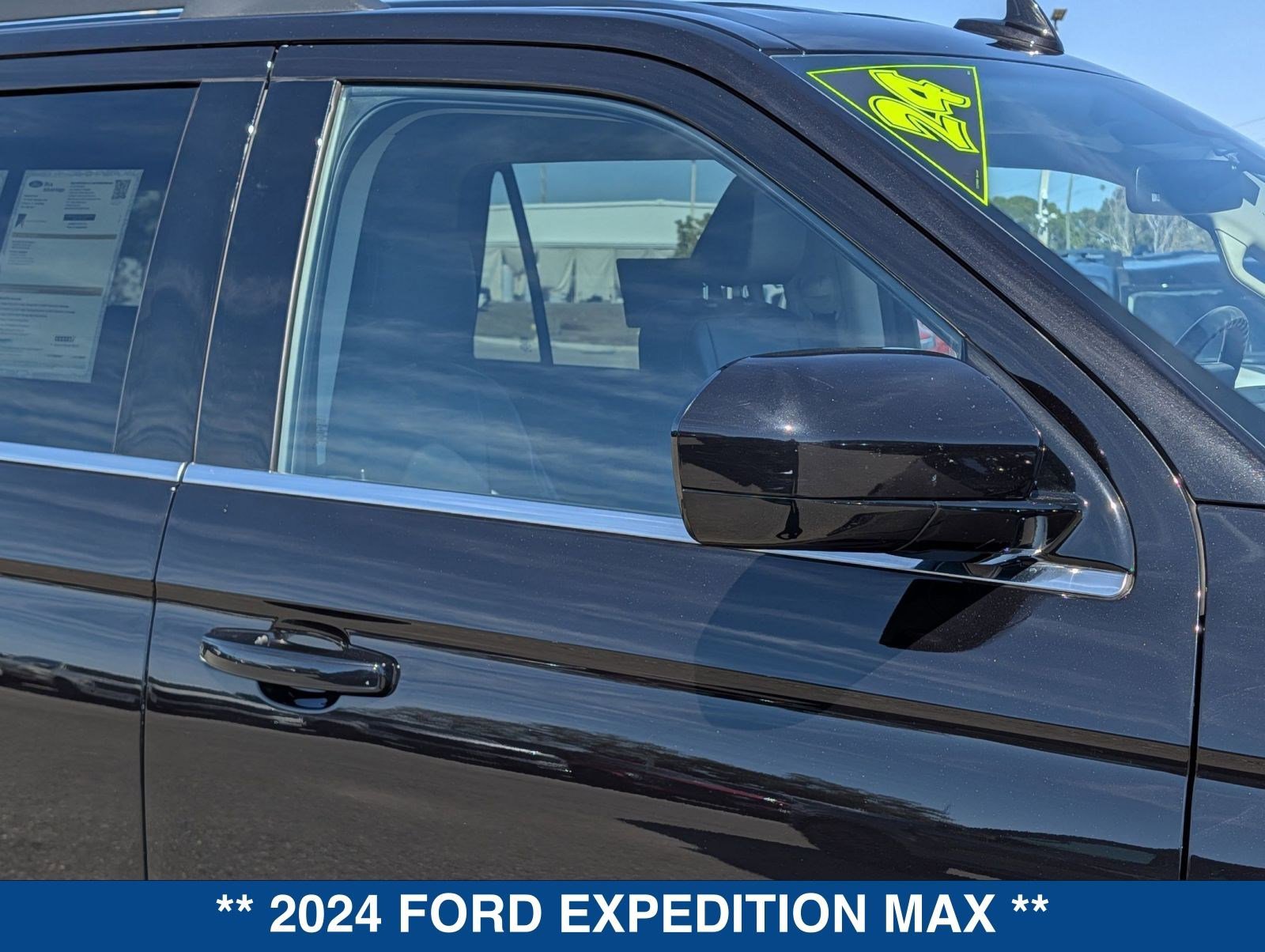 Certified 2024 Ford Expedition Max XLT image 10