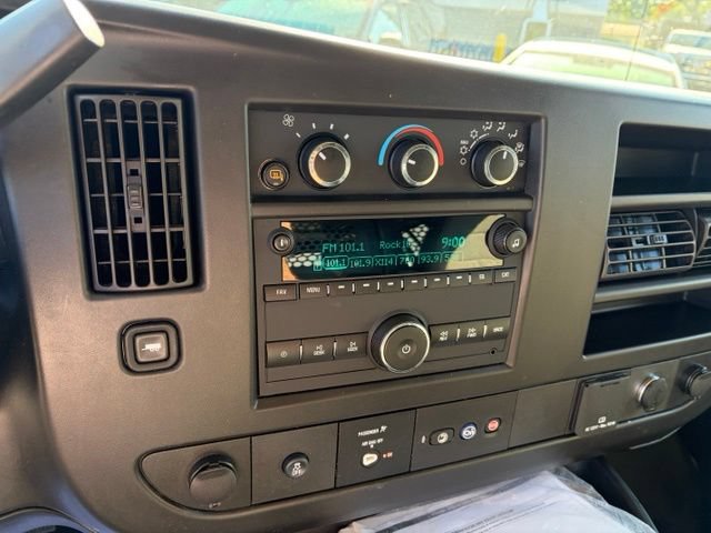 Used 2022 Chevrolet Express 2500 w/ Driver Convenience Package RWD image 27