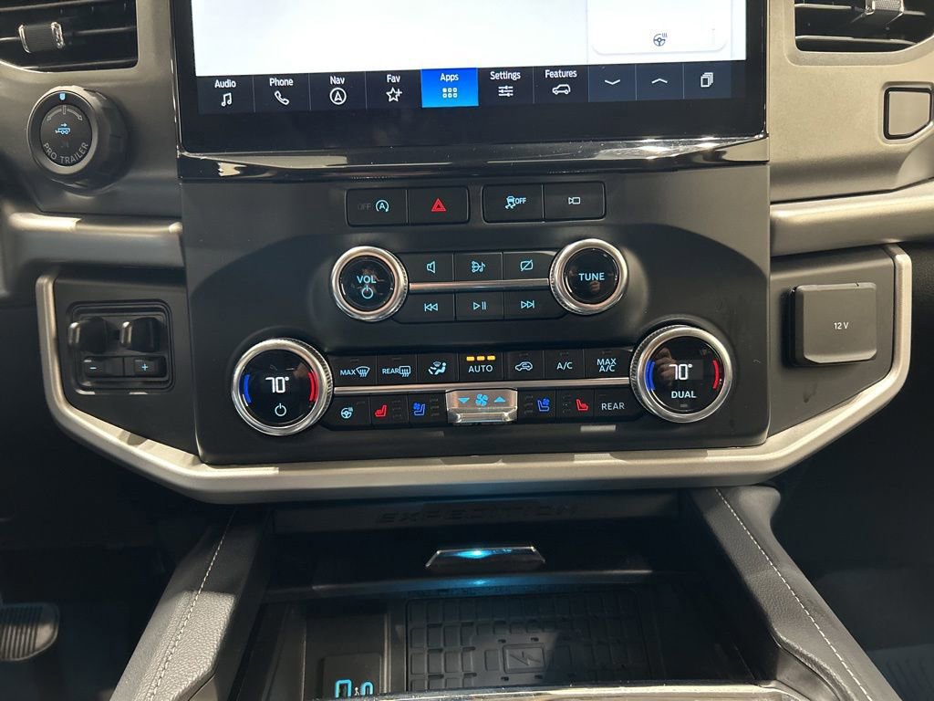 Certified 2023 Ford Expedition Max XLT image 24