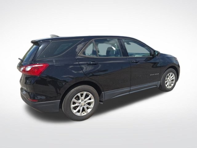 Used 2019 Chevrolet Equinox LS FWD image 3