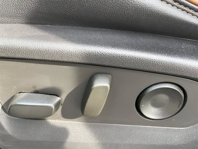 Used 2023 GMC Canyon AT4 w/ AT4 Premium Package image 23