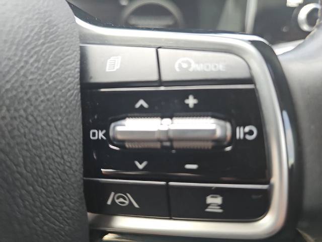 Used 2022 Kia Sorento SX Prestige w/ Rust Color Package AWD/4WD image 18