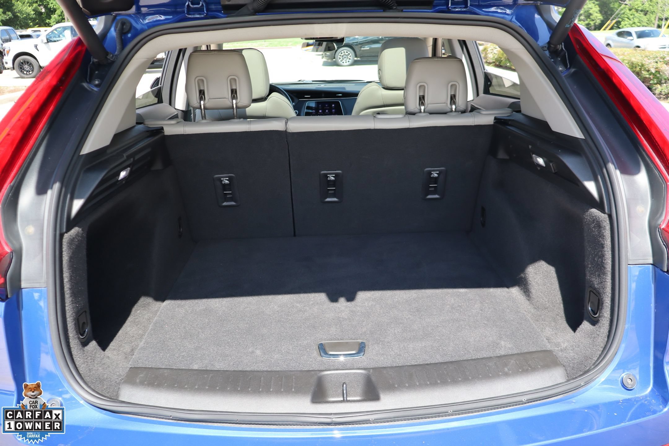 Used 2023 Cadillac XT4 Luxury FWD image 27