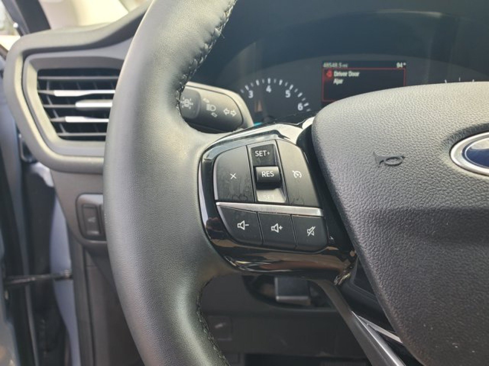 Certified 2022 Ford Escape SEL FWD image 18