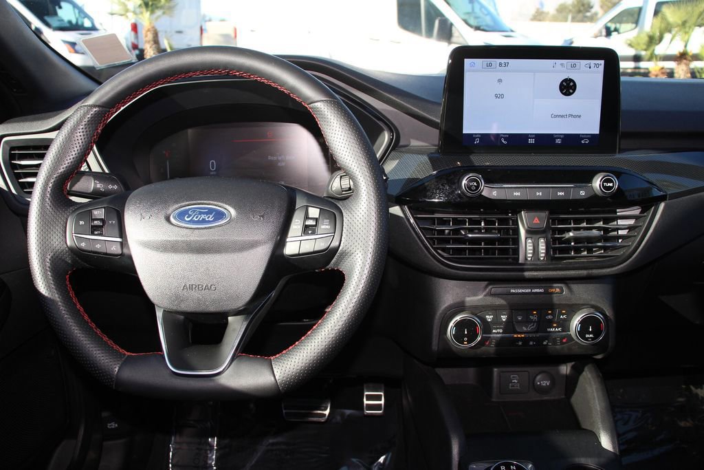 Certified 2023 Ford Escape ST-Line image 17