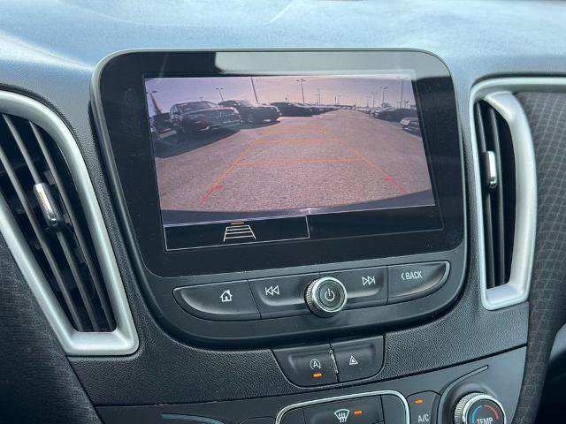 Used 2022 Chevrolet Malibu RS image 24