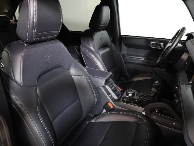 Certified 2025 Ford Bronco Badlands AWD/4WD image 9