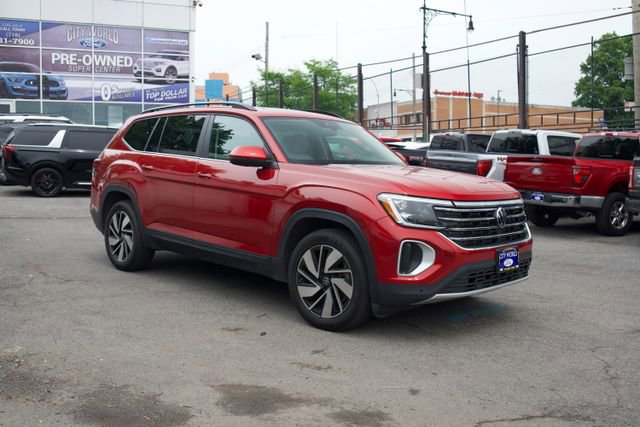 Used 2024 Volkswagen Atlas SE w/ Panoramic Sunroof Package