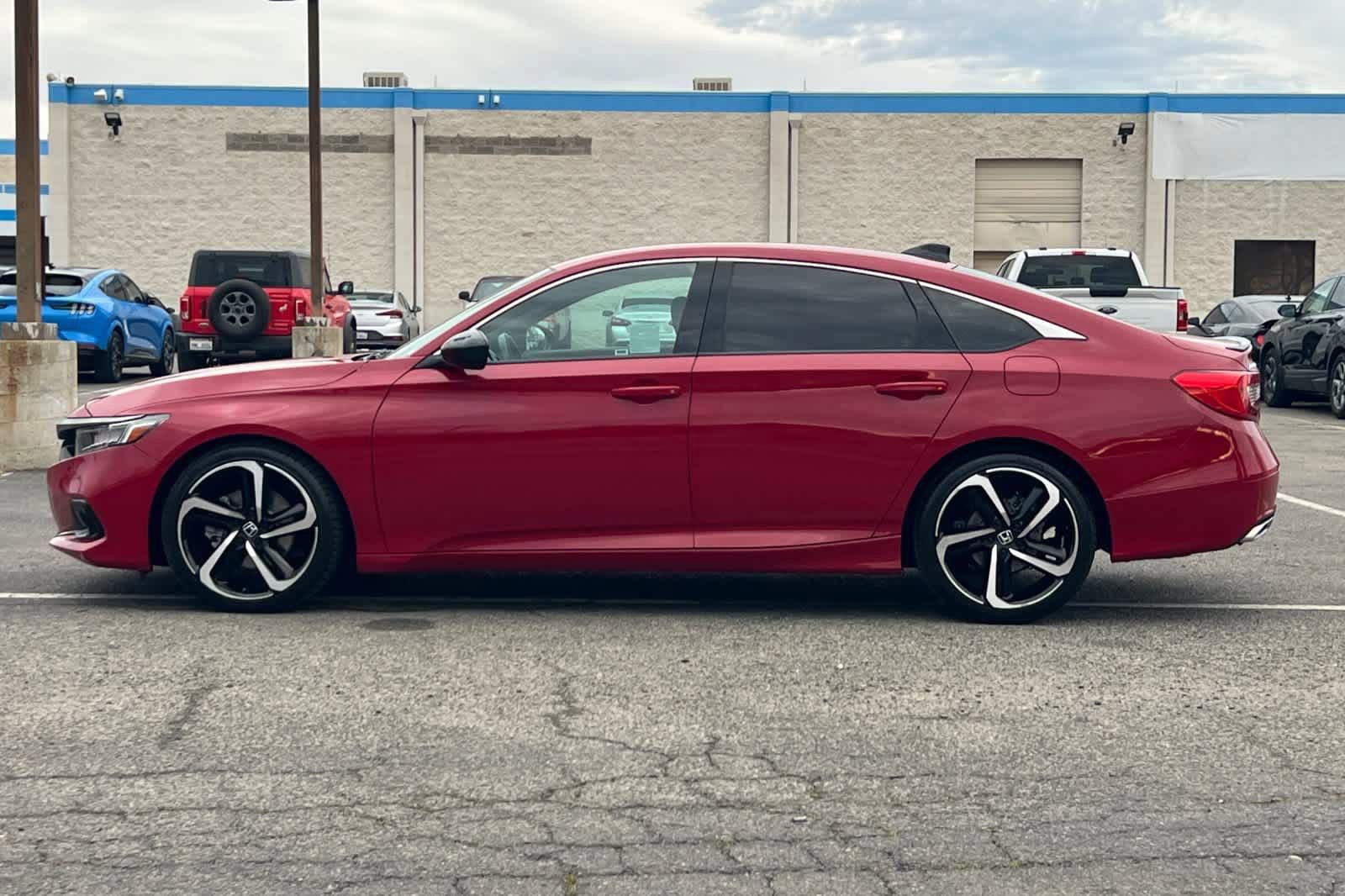 Used 2021 Honda Accord Sport video 2