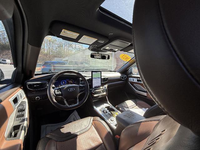 Certified 2023 Ford Explorer King Ranch w/ Technology Package image 12