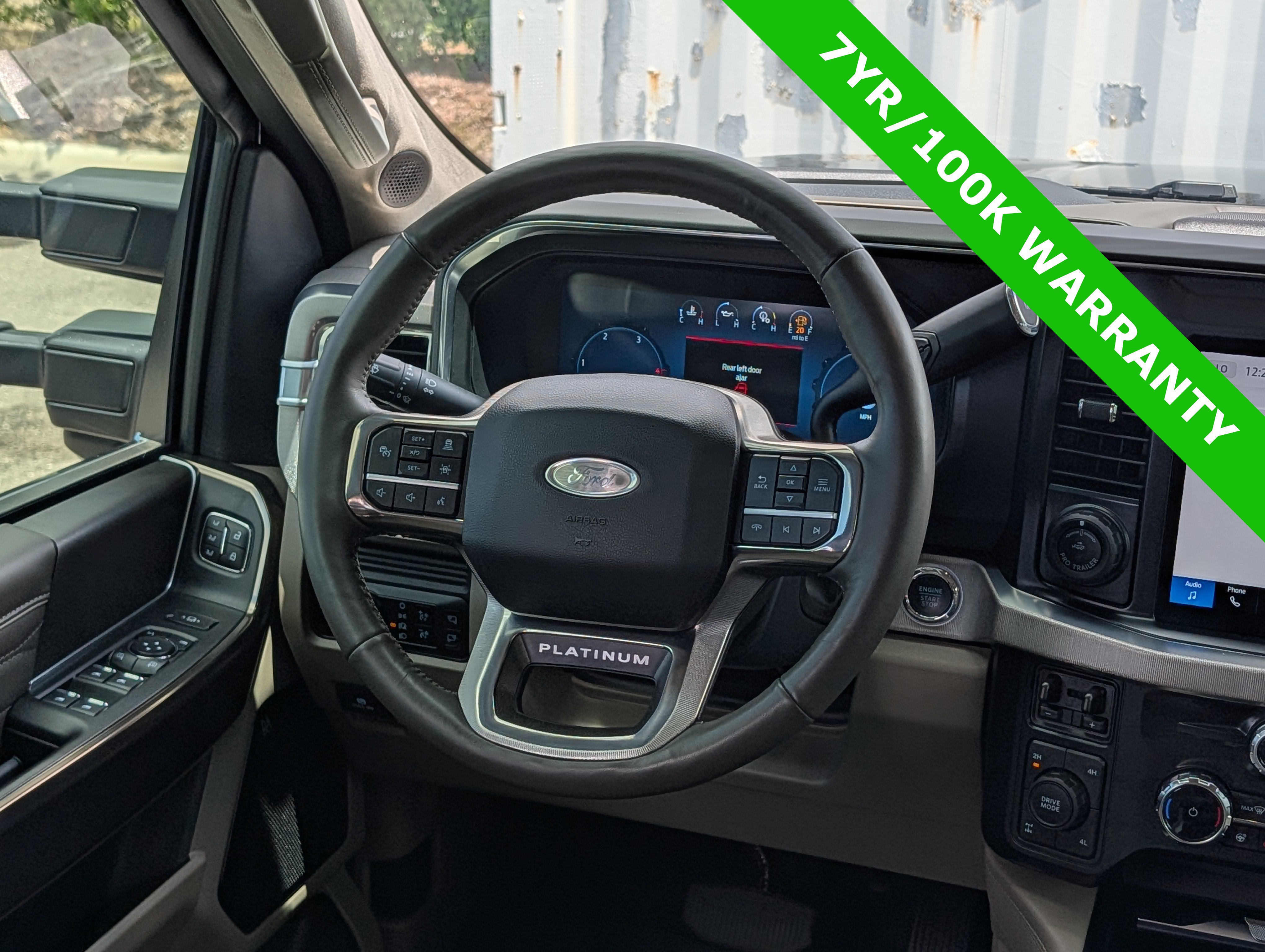 Certified 2025 Ford F250 Platinum w/ Platinum Plus Package AWD/4WD image 19