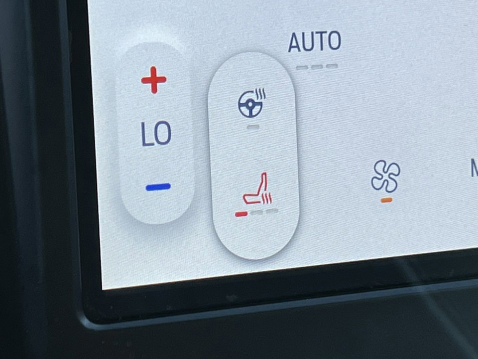 Certified 2022 Ford Edge SEL w/ Convenience Package image 32