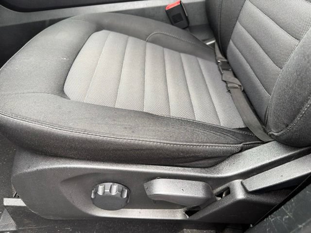 Certified 2023 Ford Edge SE w/ Black Appearance Package AWD/4WD image 15