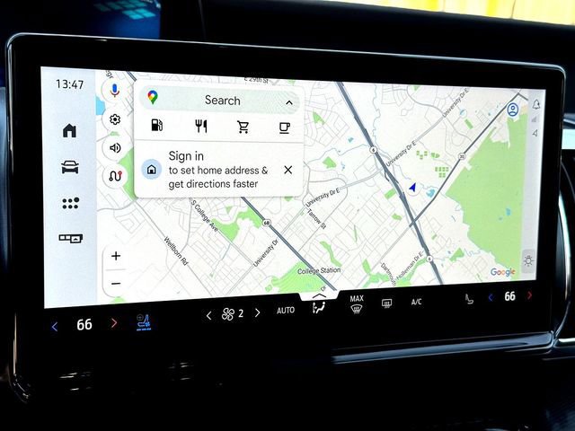 Certified 2025 Ford Expedition Platinum w/ Stealth Appearance Package image 17