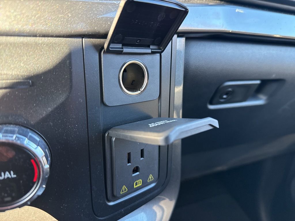 Certified 2022 Ford F150 XLT w/ Equipment Group 302A High image 31