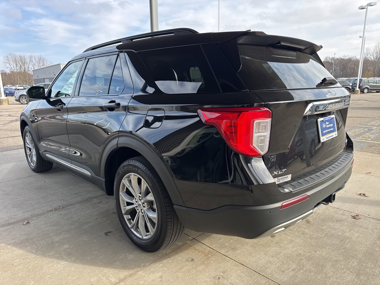 Certified 2023 Ford Explorer XLT w/ Equipment Group 202A image 5